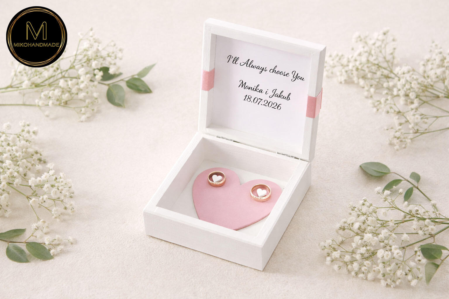Eleganckie, białe pudełko na obrączki ślubne „Modern Glamour” – personalizowany dodatek na Wasz wyjątkowy dzień (2)
