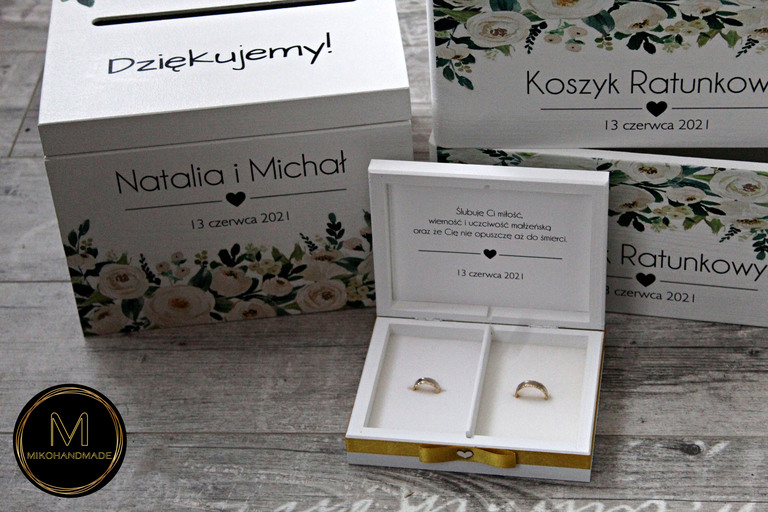 Komplet pudełek ślubnych - białe kwiaty (4)