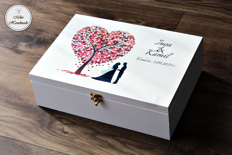 Duże pudełko na prezent ślubny - Drzewo z serc (1)